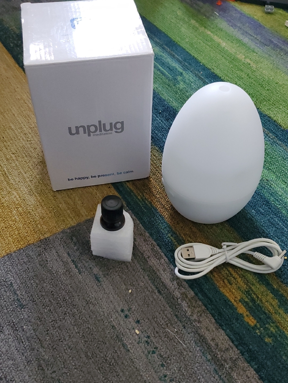 White Aromatherapy Diffuser and USB Humidifier